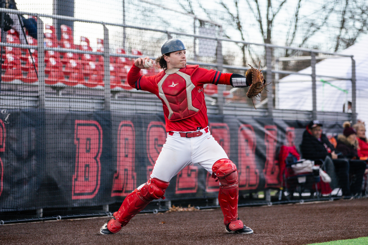 iwu athletic scholarships